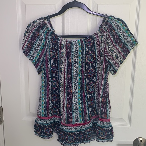 Bleuh Ciel Boho peasant top with tassel in a colorful print size small - Picture 5 of 8